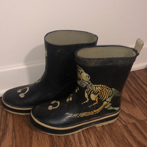 5/$25🖤 dinosaur rubber boots - Picture 5 of 6